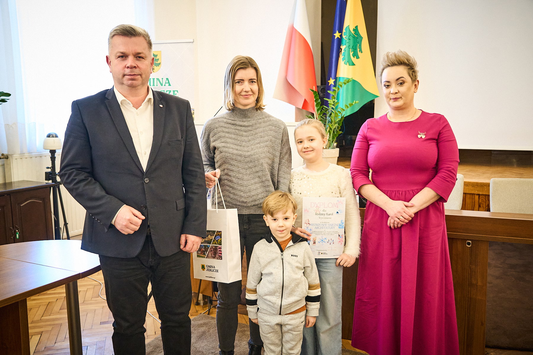 Lepili, rzeźbili, budowali. Śnieżne arcydzieła nagrodzone