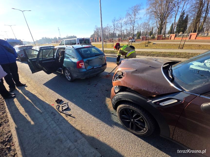 Krosno. Zderzenie czterech samochodów