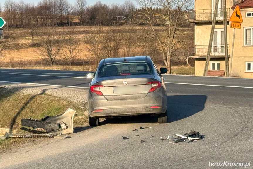 Zderzenie Fiata i Seata w Rogach