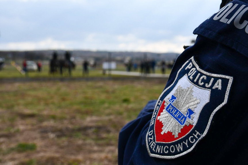 Policja z Jasła, Krosna i Rzeszowa zabezpieczała mecz piłki nożnej