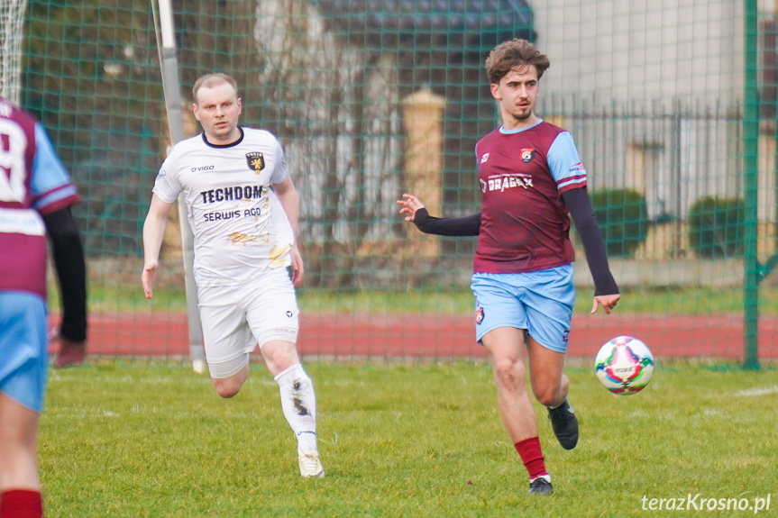 Derby Krosna pełne dramaturgii. Lider wygrał w ostatnich sekundach