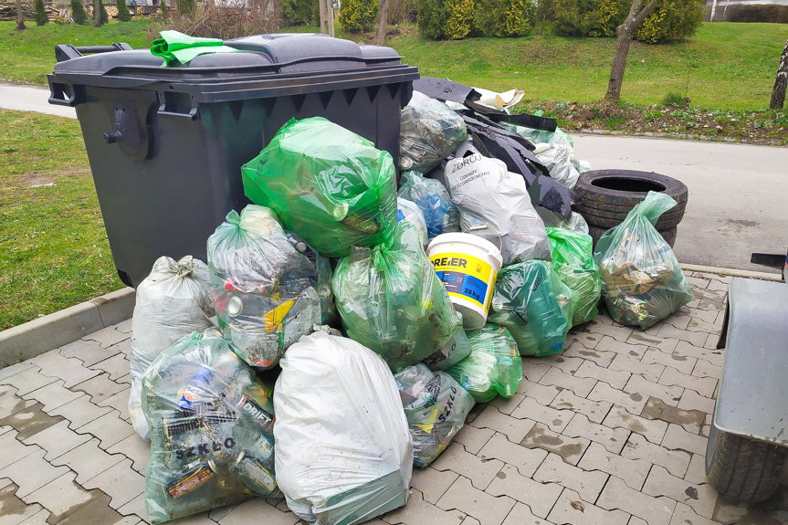 Mieszkańcy wspólnie sprzątali gminę Iwonicz-Zdrój