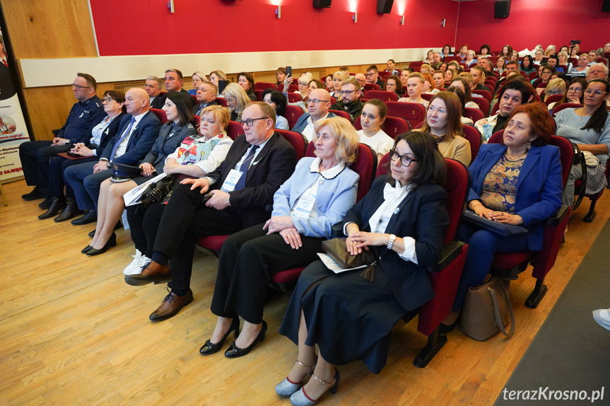 "Dotknąć autyzmu" po raz ósmy. Dukla znów połączyła specjalistów i rodziców