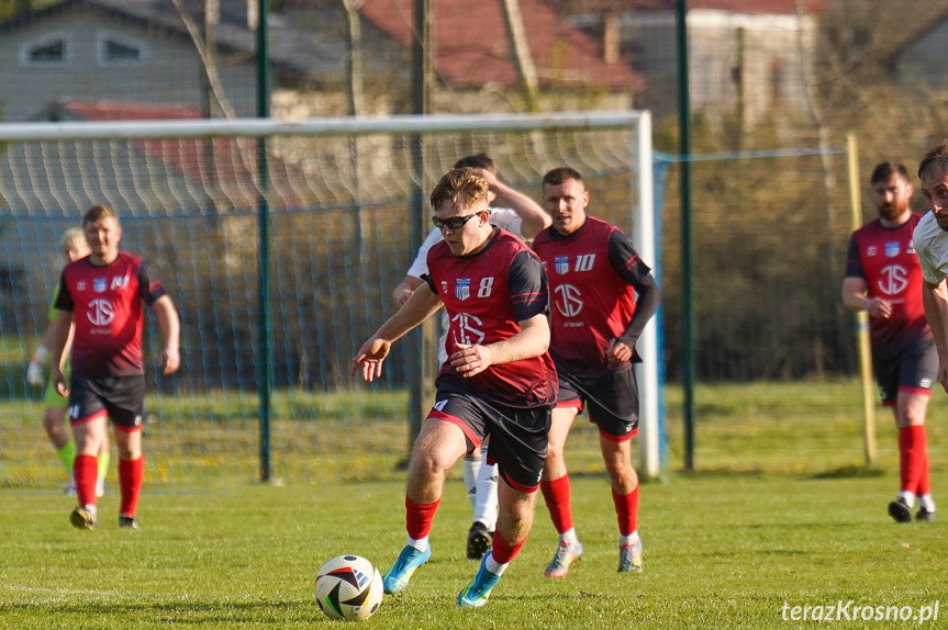 Karny w 77. minucie przesądził o losach derbów w Kopytowej