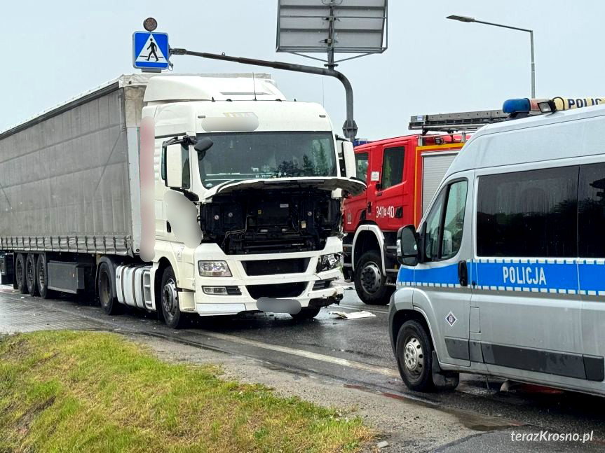 Zderzenie trzech samochodów w Iwoniczu