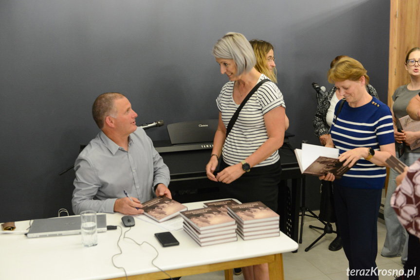 Związek Haczowiaków. Promocja książki w Gminnej Bibliotece Publicznej