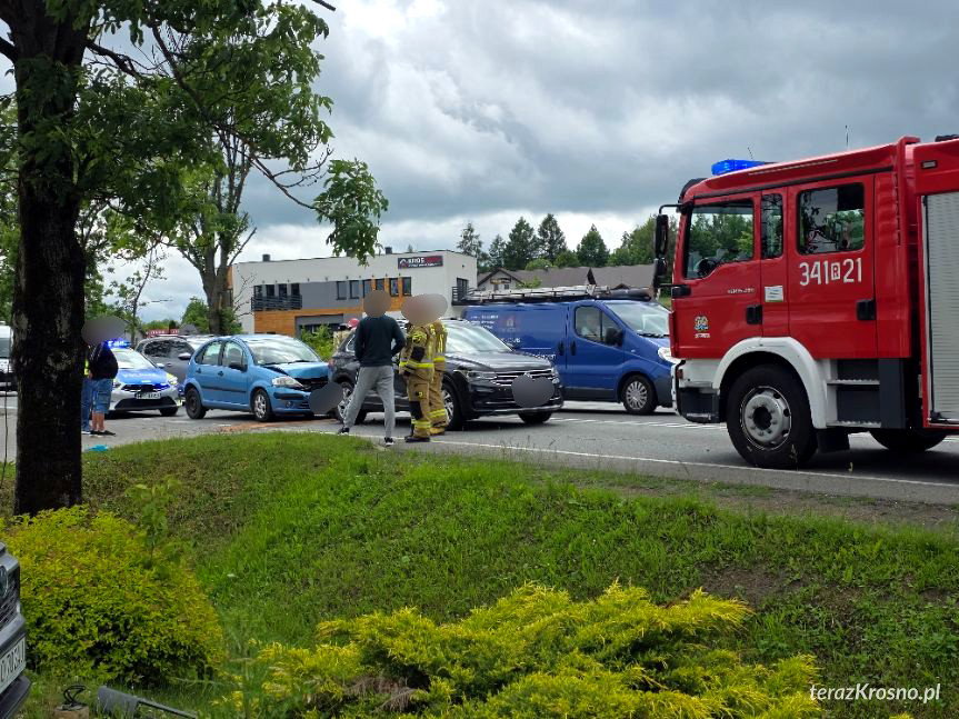 Kolizja trzech samochodów na Bieszczadzkiej
