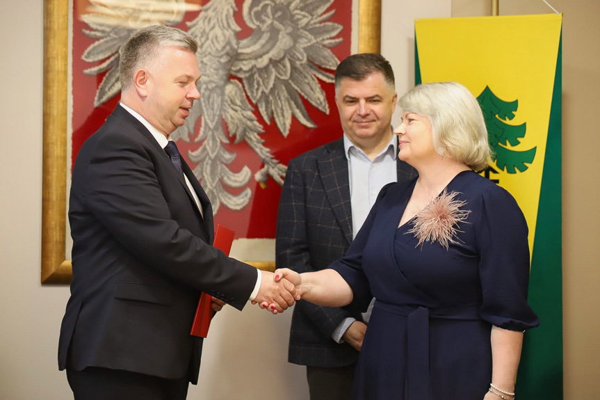 Gmina Jedlicze stawia na doświadczenie w zarządzaniu szkołami