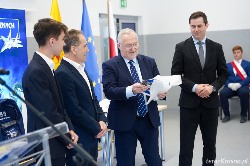 Ostatni dzwonek w "Mechaniku". Wakacje czas zacząć!