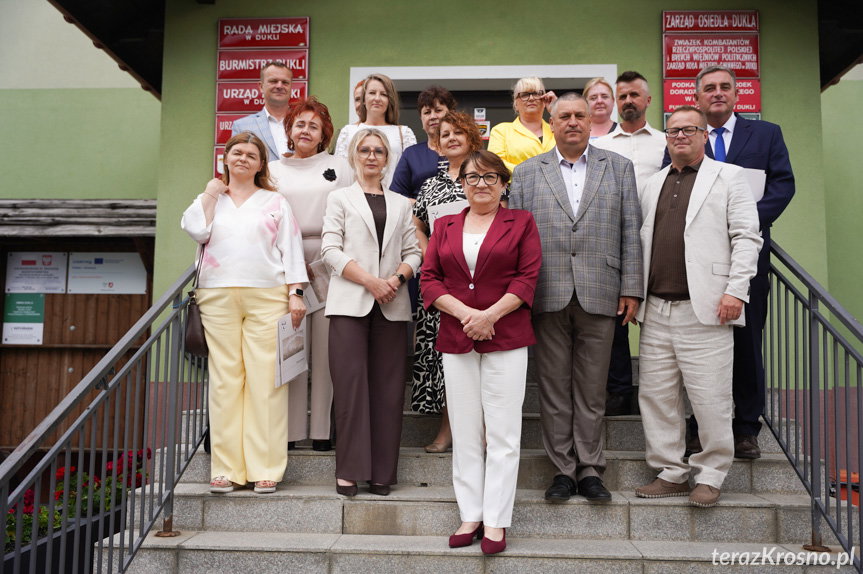 Sport i kultura docenione. Burmistrz Dukli wręczyła nagrody szkołom