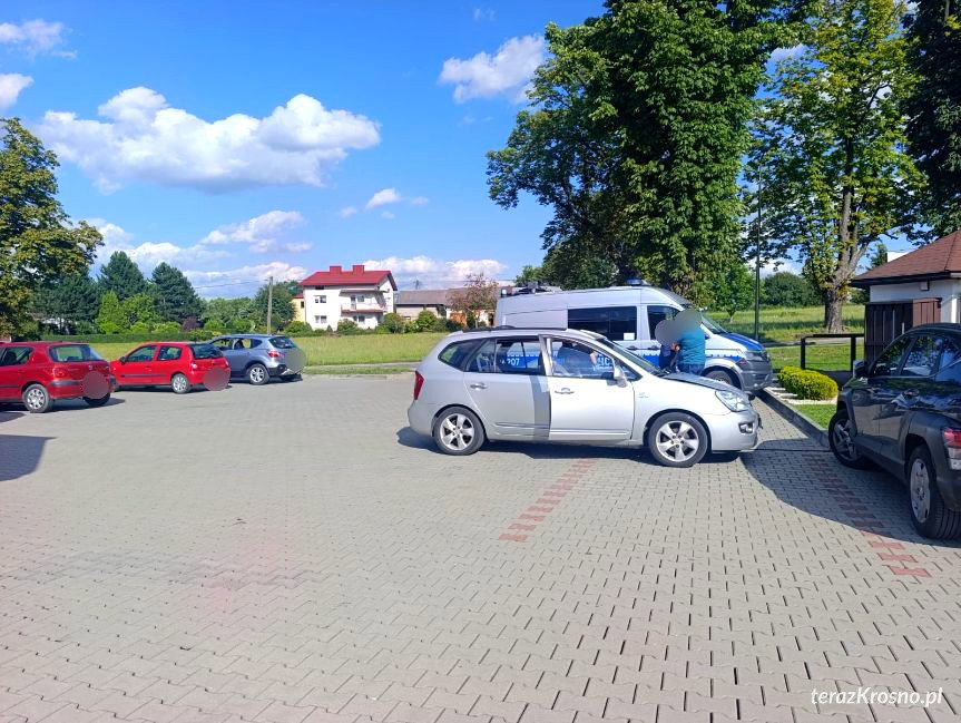 Dwie kolizje na ul. Kasztanowej w Krościenku Wyżnym