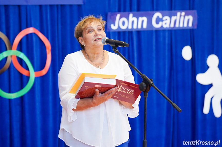 Koniec ćwiczeń na korytarzu. Sportowe serce Dobieszyna zaczyna bić