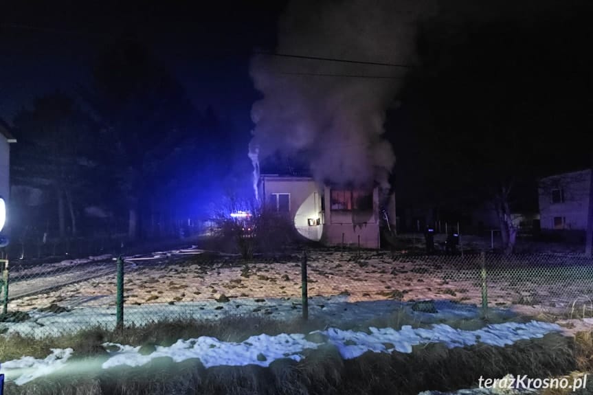 Pożar budynku w Długiem