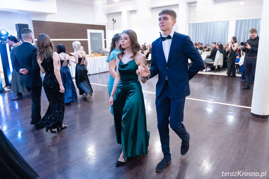 Studniówka 2025. Szczepanik w Krośnie