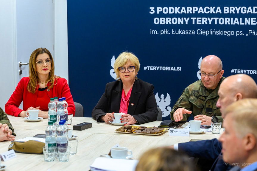 Podkarpacie wzmacnia obronność – rozmowy o lokalizacji nowego batalionu WOT