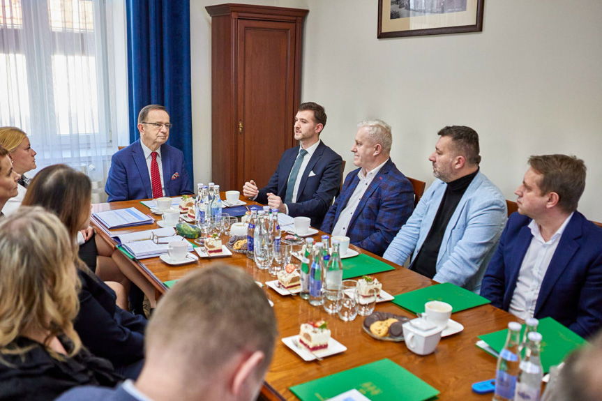 Nowa era uzdrowisk Podkarpacia - spotkanie w Iwoniczu-Zdroju