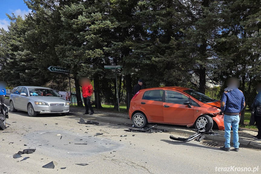 Zręcin. Zderzenie dwóch samochodów