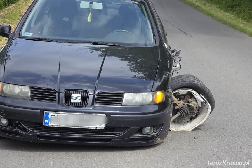 Zderzenie dwóch samochodów w Kopytowej