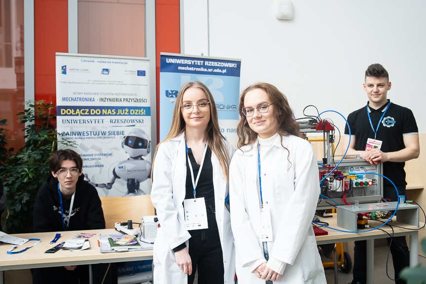 Dzień Otwarty na Uniwersytecie Rzeszowskim [ZDJĘCIA]