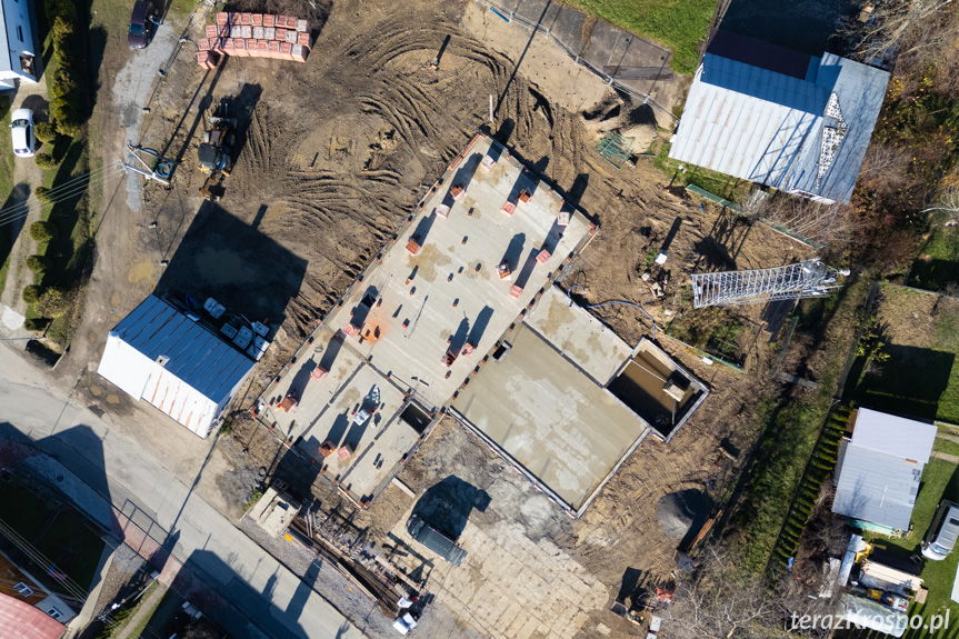 Budowa nowego Domu Kultury i remizy OSP w Świerzowej Polskiej nabiera tempa