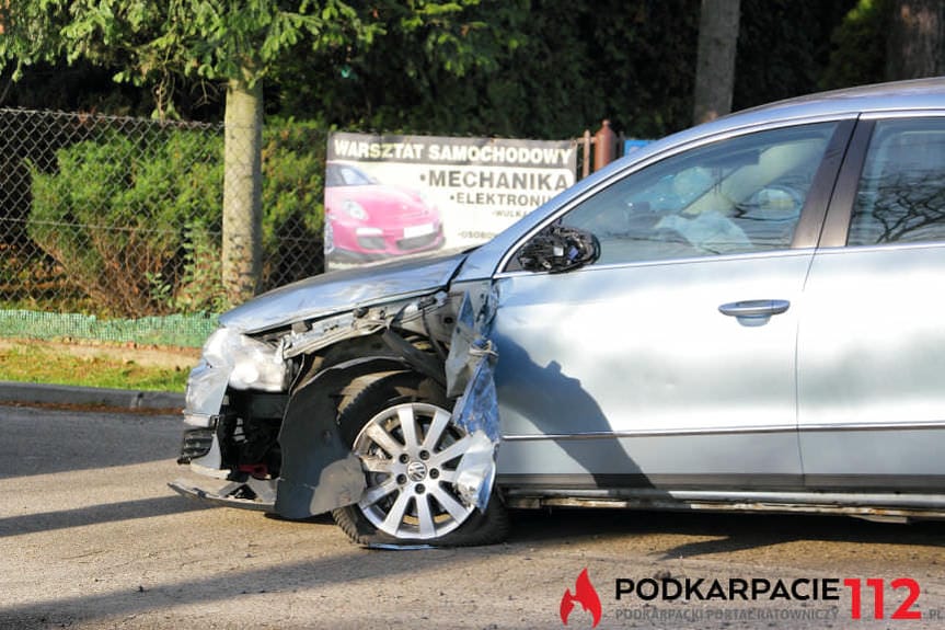 Zderzenie 4 samochodów w Moderówce