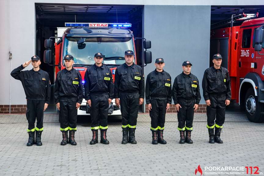 Strażacy z Tarnobrzega podczas godziny W