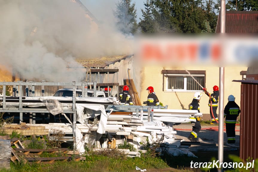 Pożar magazynu w Korczynie
