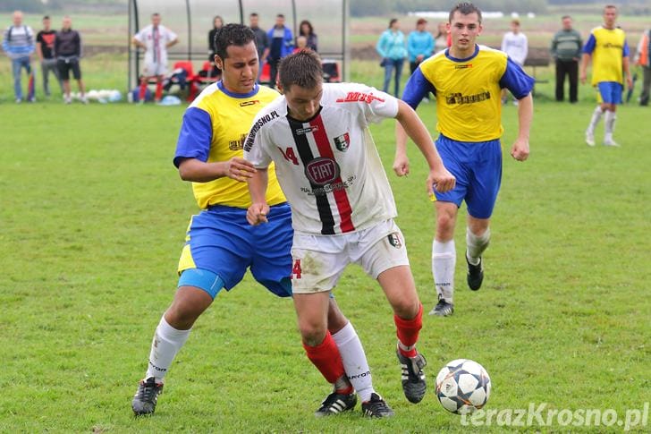 LKS Moderówka - Tęcza Zręcin 0:4