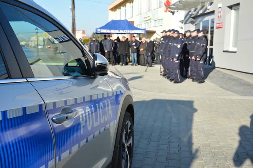 Nowy posterunek i nowe radiowozy Baranów Sandomierski
