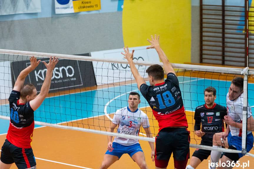 Siatkówka. II liga mężczyzn. Derby w Krośnie dla MKS MOSiR Jasło