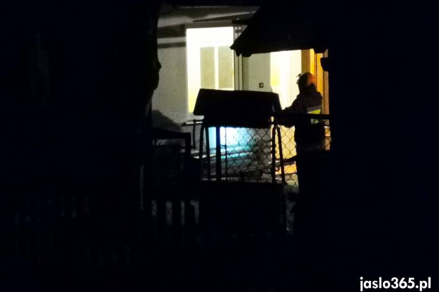 Przysieki. Mężczyzna wpadł do studni