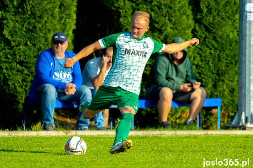 Emocji nie zabrakło. LKS Skołyszyn - LKS Czeluśnica 2:1