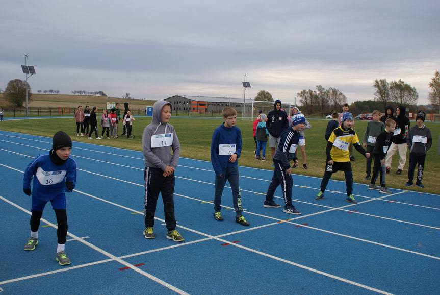 W Czeluśnicy odbyły się I Międzyszkolne Zawody Biegowe