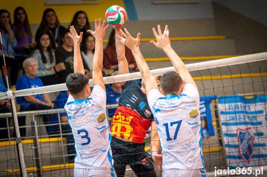 Karpaty Krosno Glass KPU w Krośnie - MKS "Gamrat-MOSiR" Jasło 2:3