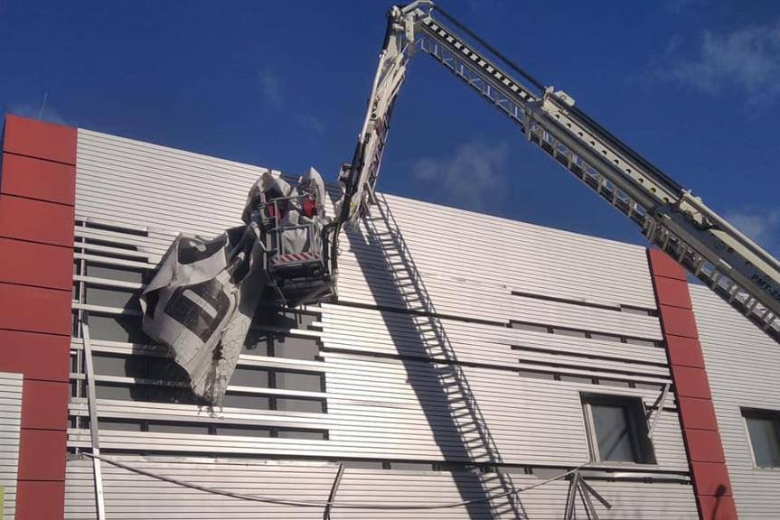 Strażacy walczyli ze skutkami silnego wiatru