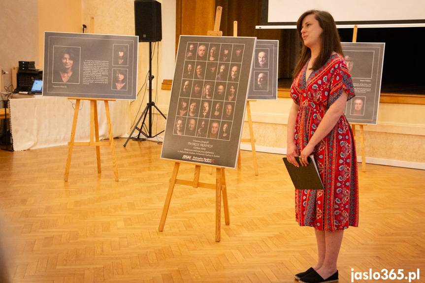 Wystawa Elżbiety Betlej w Nowym Żmigrodzie 