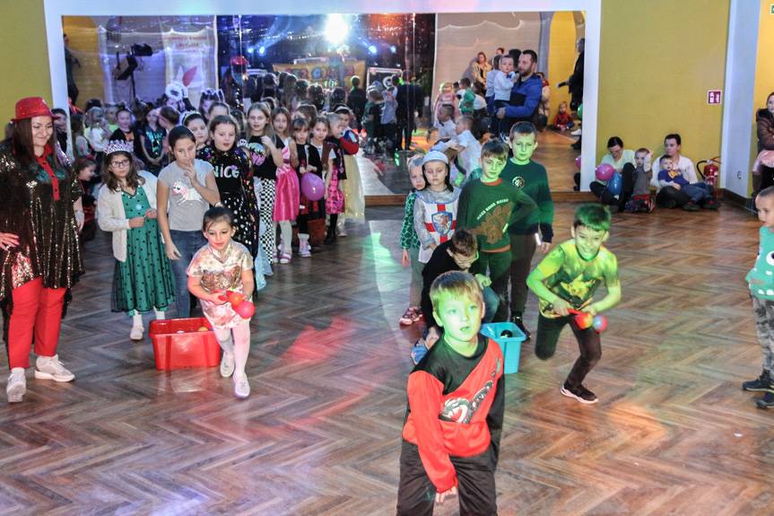 Bal andrzejkowy dla dzieci w Tarnowcu