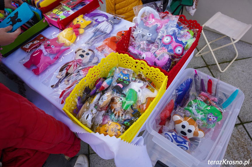 Ostatni w tym sezonie Jarmark Staroci przed Etnocentrum Ziemi Krośnieńskiej