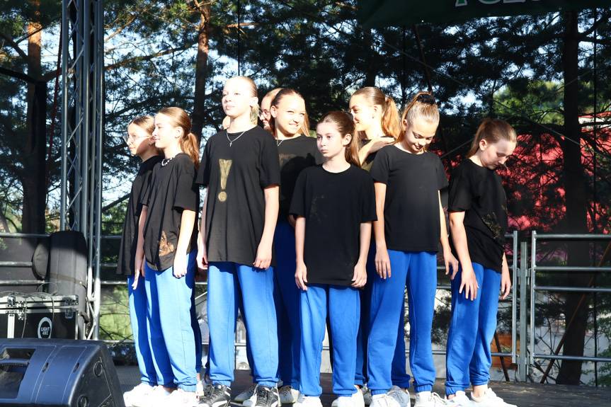 Piknik i otwarcie Camper Parking Folusz