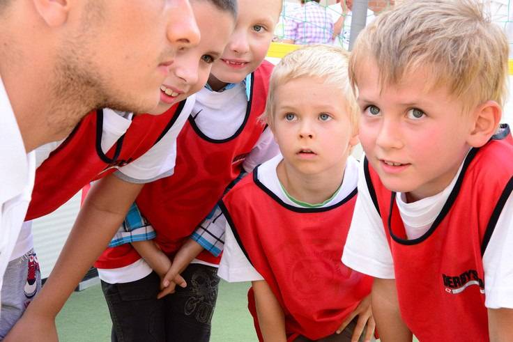 Zawodnik Lechii otwiera w Krośnie Akademię dla dzieci