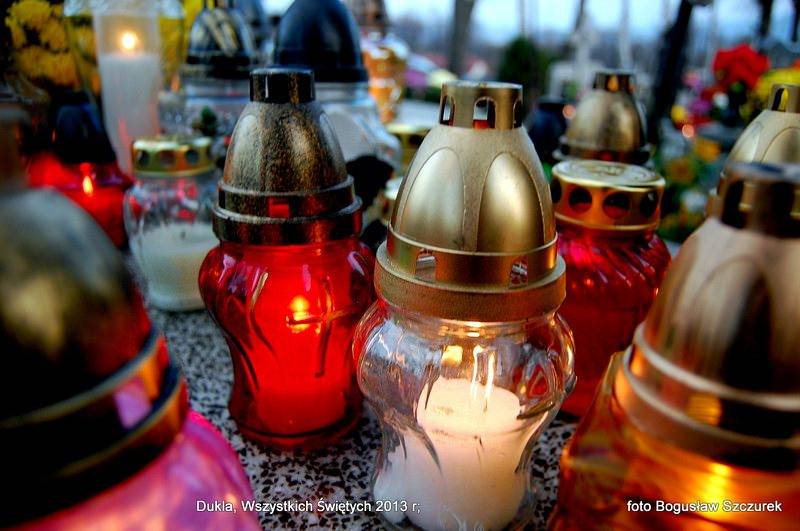 Cmentarze w regionie w dniu Wszystkich Świętych