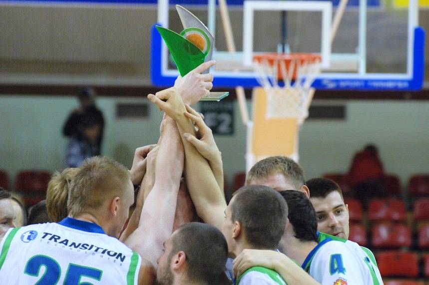 MOSiR Krosno - Stal Ostrów 73:64
