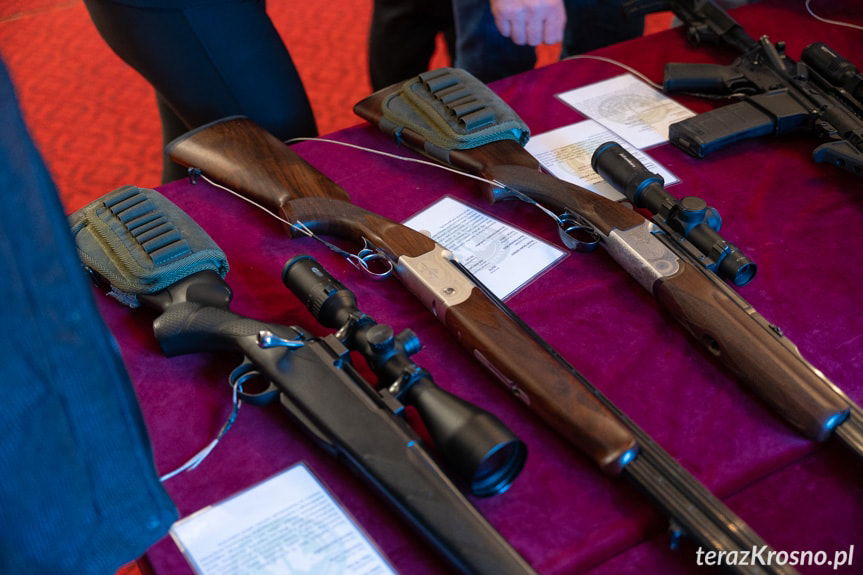 Pokaz broni w Dukli