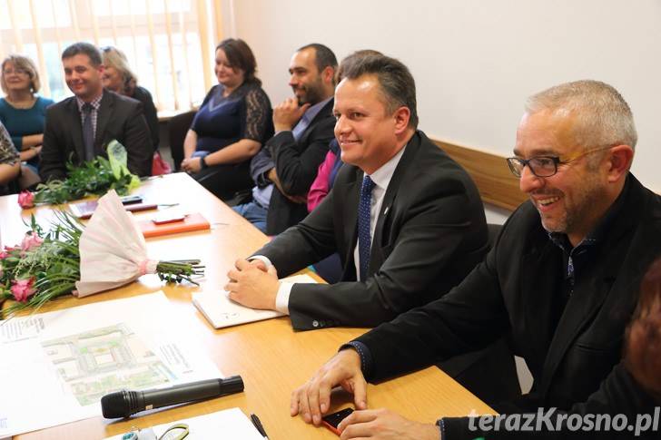 Na koniec kadencji podnieśli podatki