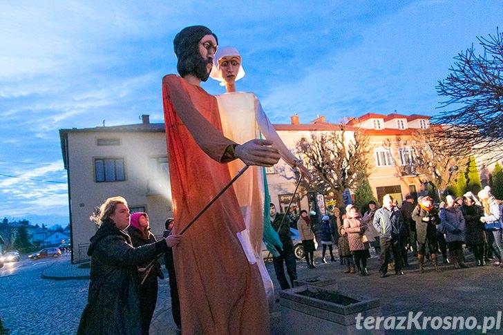 Jasełka uliczne na dukielskim rynku