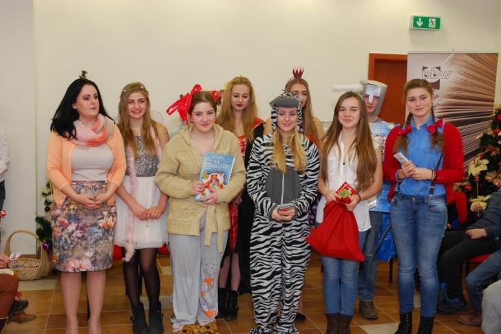 Mikołajkowe Czytanie w PBW w Krośnie