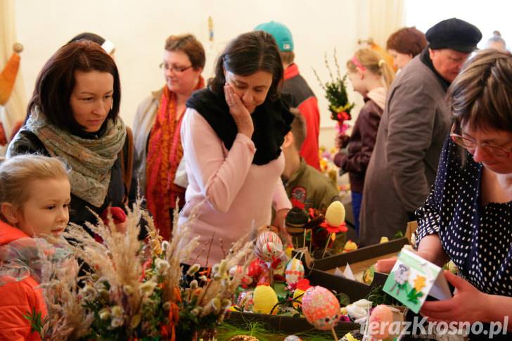 Trwa kiermasz wielkanocny w Jedliczu