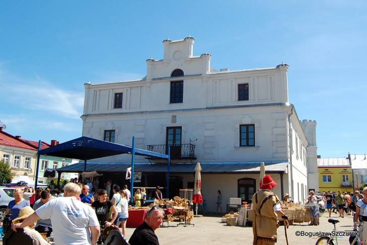 Przedwojenny targ na dukielskim rynku