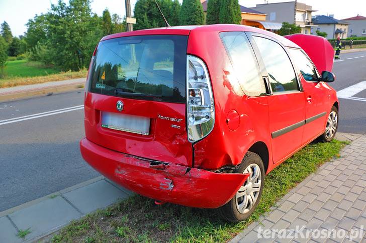 Zderzenie dwóch Skód w Jedliczu
