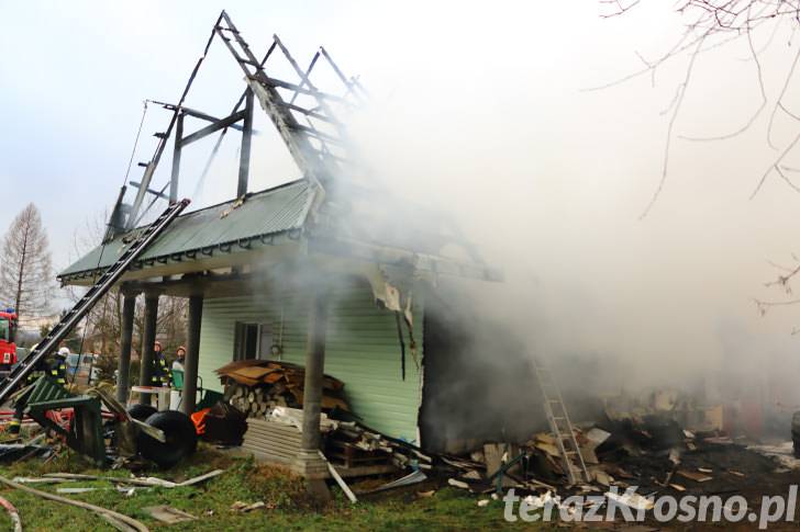 Pożar budynku mieszkalno - gosdpodarczego w Odrzykoniu 